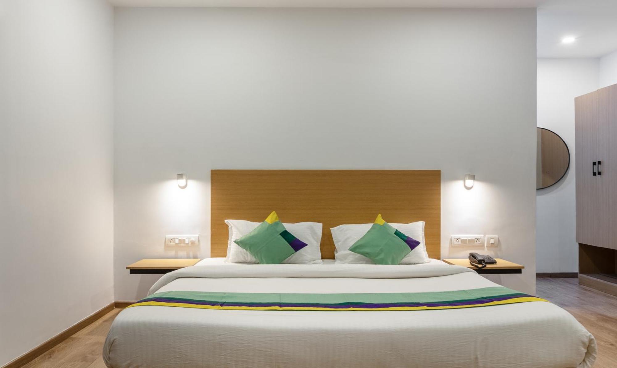 Treetops Inn Chennai Exterior photo