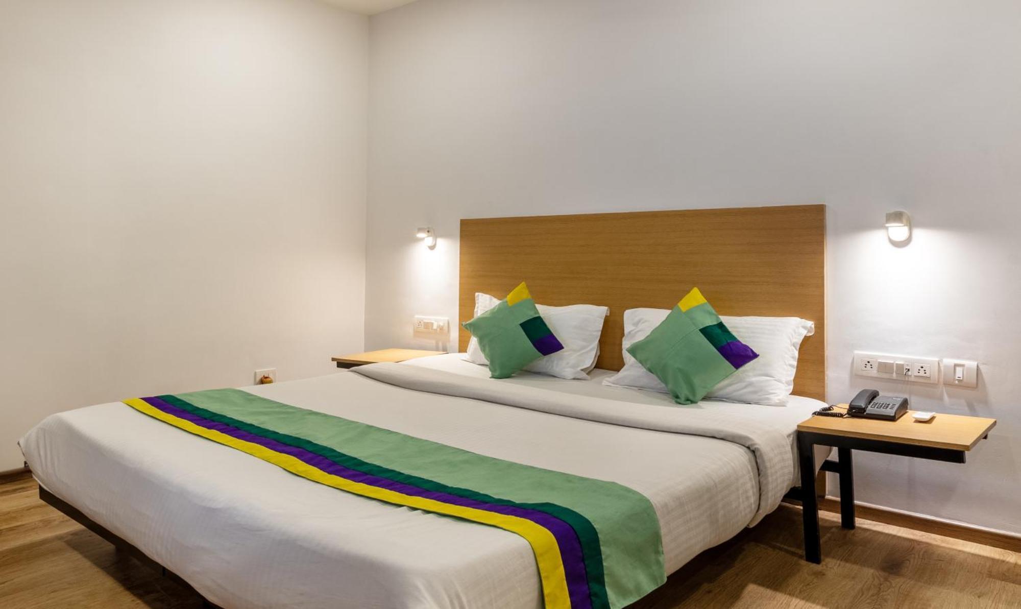 Treetops Inn Chennai Exterior photo